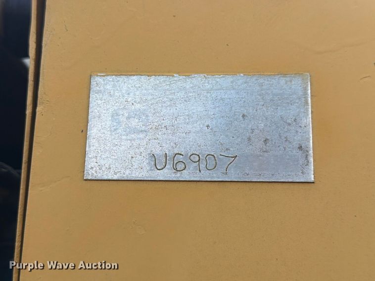image for item FM6556 John Deere air curtain trench burner