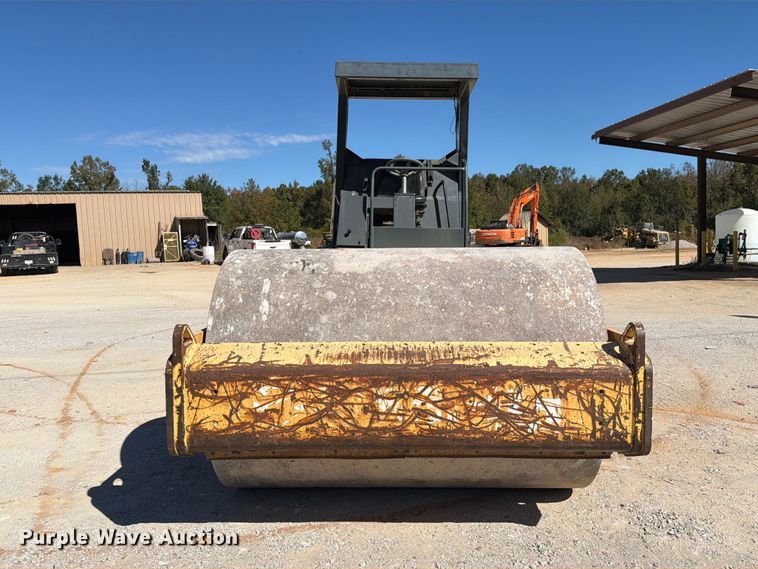 image for item FM6571 2005 Bomag BW 213DH-3 single drum vibratory roller