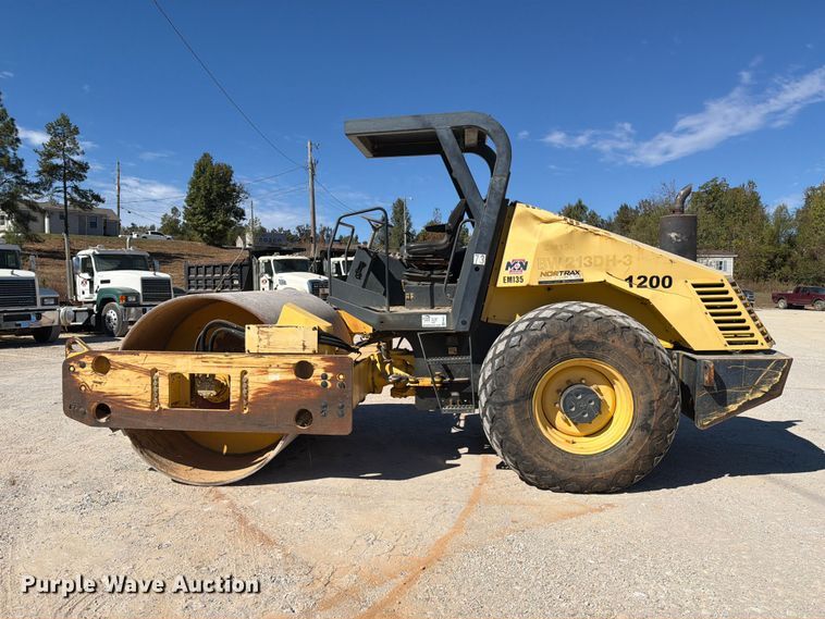 image for item FM6571 2005 Bomag BW 213DH-3 single drum vibratory roller
