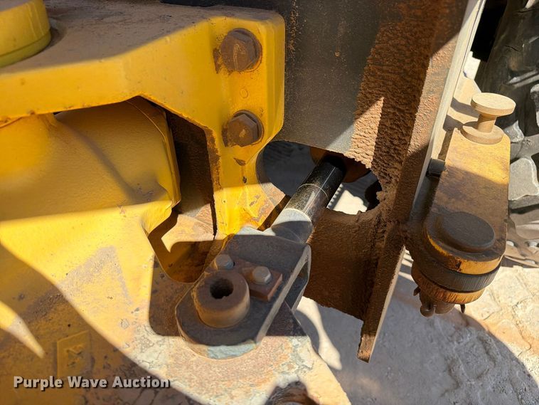 image for item FM6571 2005 Bomag BW 213DH-3 single drum vibratory roller