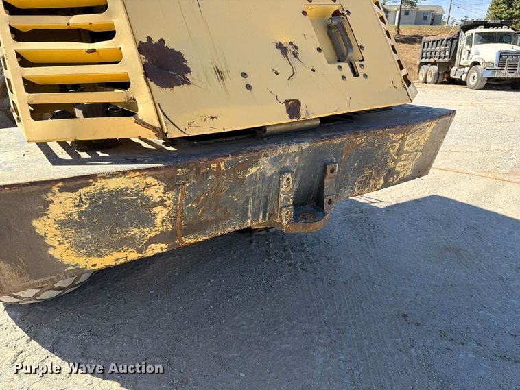 image for item FM6571 2005 Bomag BW 213DH-3 single drum vibratory roller