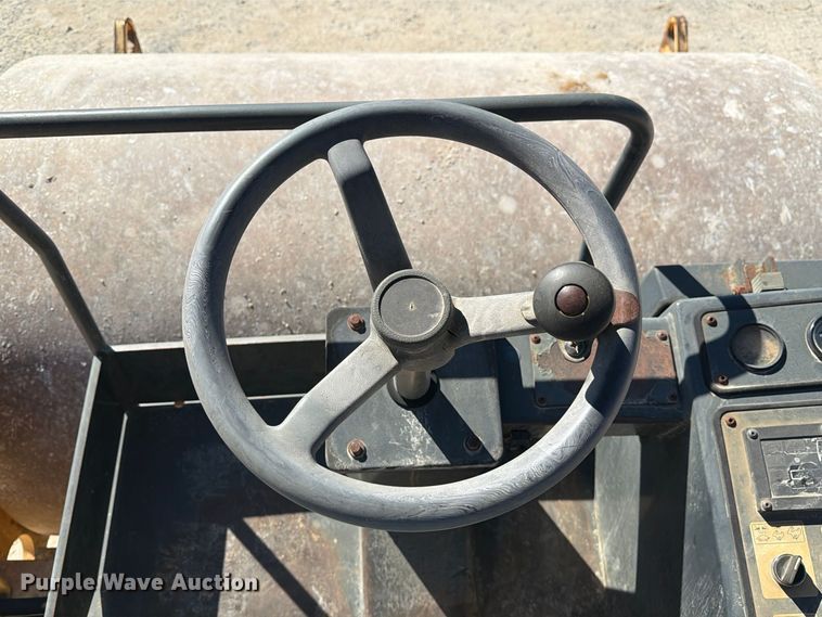 image for item FM6571 2005 Bomag BW 213DH-3 single drum vibratory roller