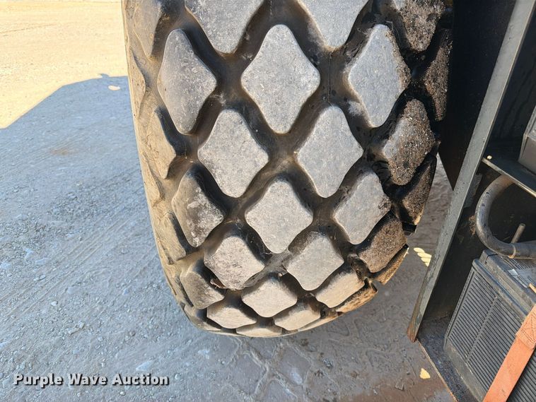 image for item FM6571 2005 Bomag BW 213DH-3 single drum vibratory roller