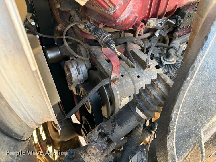 image for item FM6572 2013 Mack CHU613 semi truck
