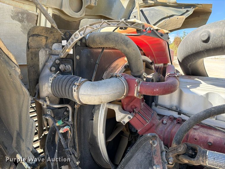 image for item FM6575 2012 Mack CHU613 semi truck