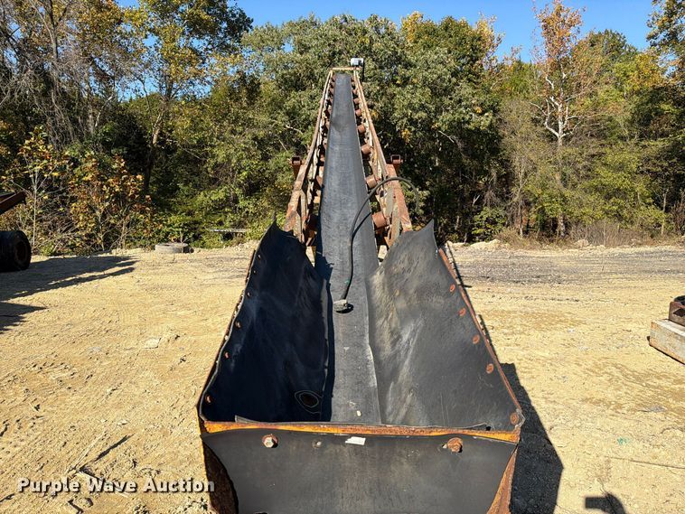 image for item FM6590 Uneco conveyor