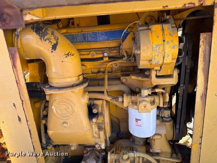 image for item FM6592 1984 Ingram 11-2700-R pneumatic roller