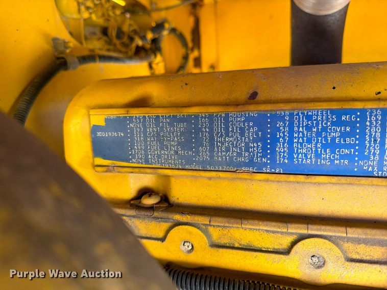 image for item FM6592 1984 Ingram 11-2700-R pneumatic roller