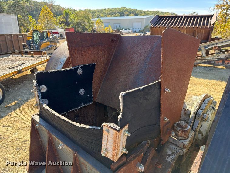 image for item FM6602 Gruendler 1016A jaw crusher