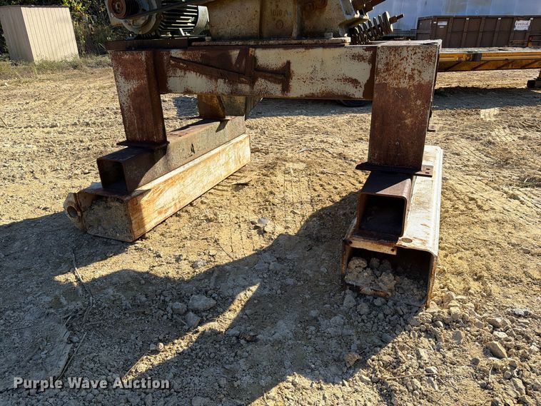 image for item FM6602 Gruendler 1016A jaw crusher