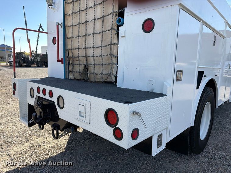 image for item FM7729 2012 International DuraStar 4400 utility / service truck