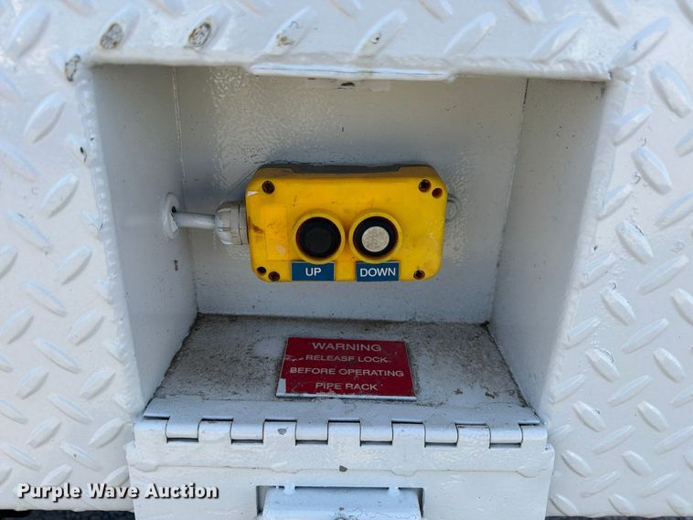 image for item FM7729 2012 International DuraStar 4400 utility / service truck