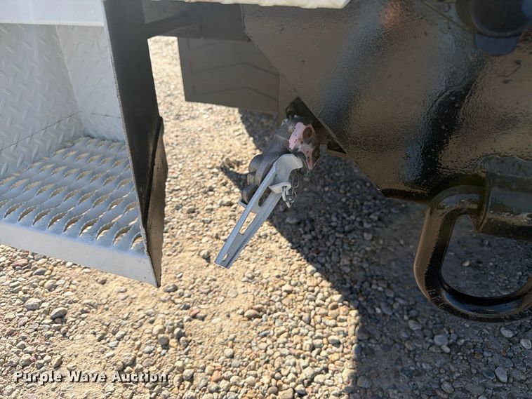 image for item FM7729 2012 International DuraStar 4400 utility / service truck