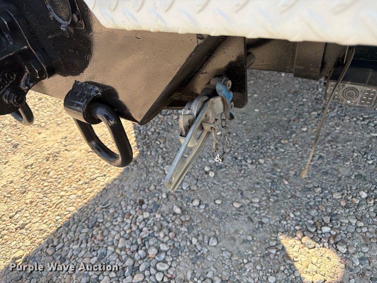 image for item FM7729 2012 International DuraStar 4400 utility / service truck