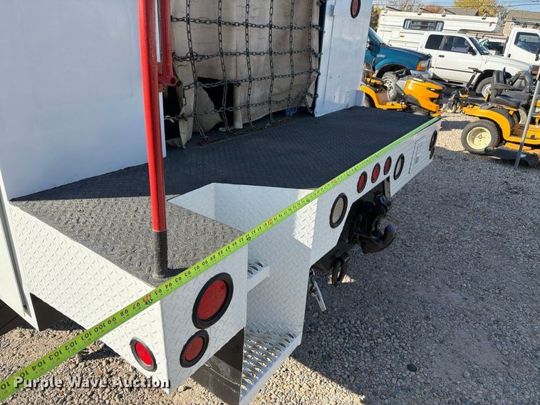 image for item FM7729 2012 International DuraStar 4400 utility / service truck
