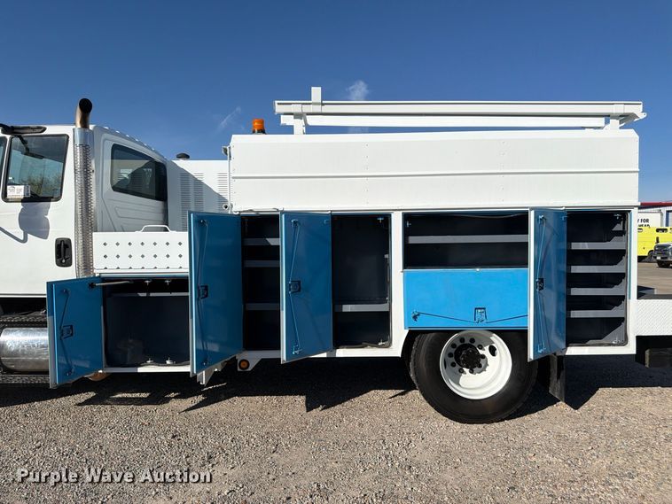 image for item FM7729 2012 International DuraStar 4400 utility / service truck
