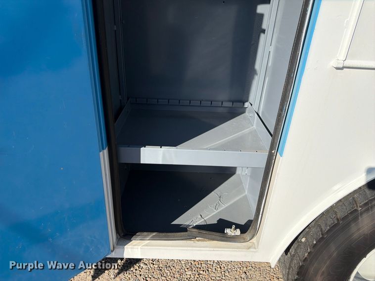 image for item FM7729 2012 International DuraStar 4400 utility / service truck