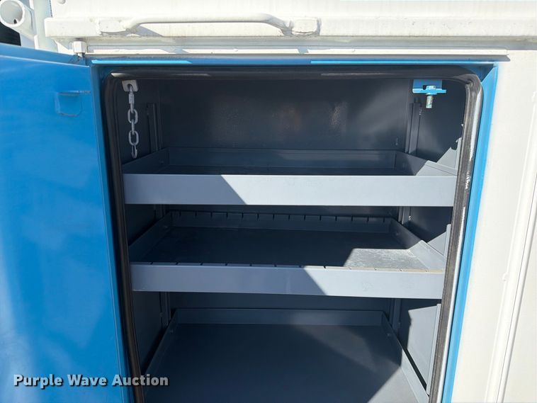image for item FM7729 2012 International DuraStar 4400 utility / service truck