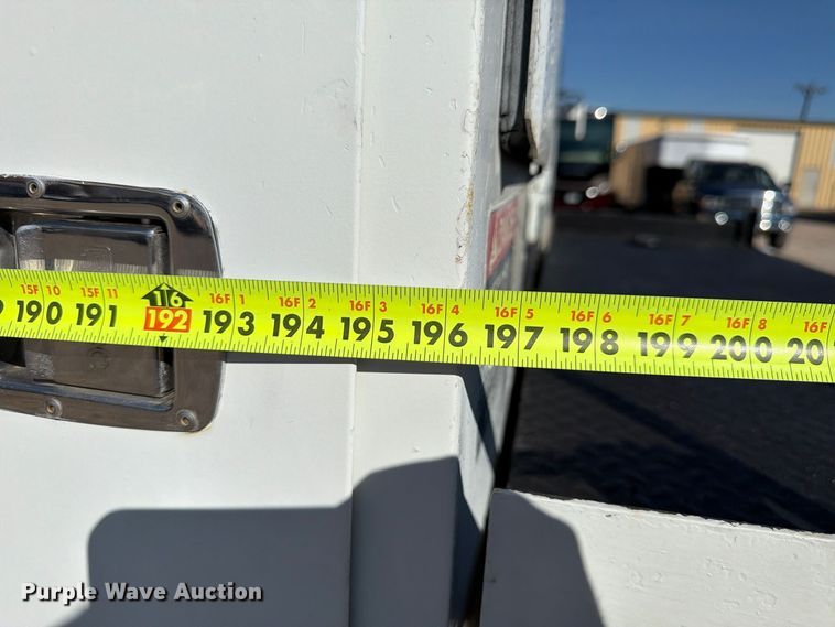image for item FM7730 2010 International 7400 bucket truck