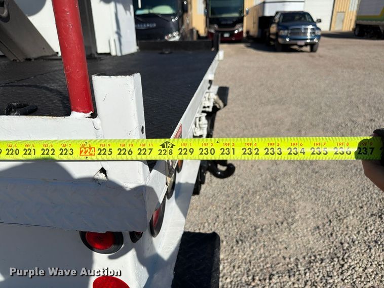 image for item FM7730 2010 International 7400 bucket truck