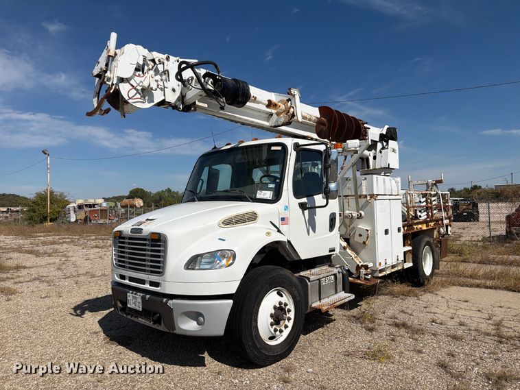 image for item FM8006 2011 Freightliner M2 digger derrick truck