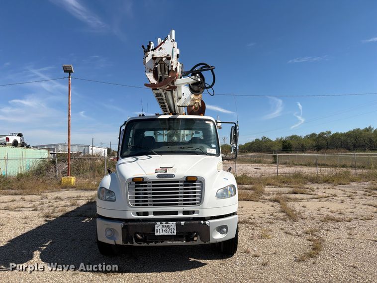 image for item FM8006 2011 Freightliner M2 digger derrick truck