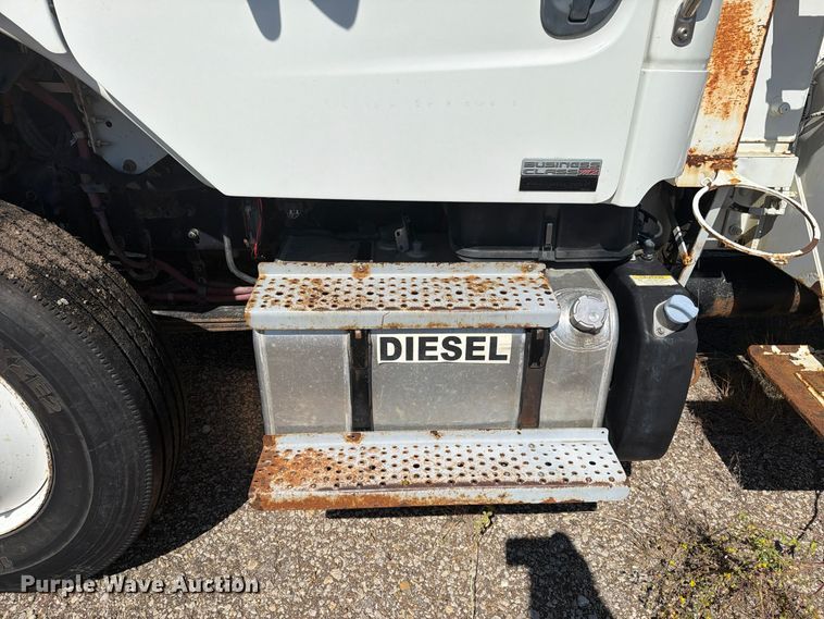 image for item FM8006 2011 Freightliner M2 digger derrick truck