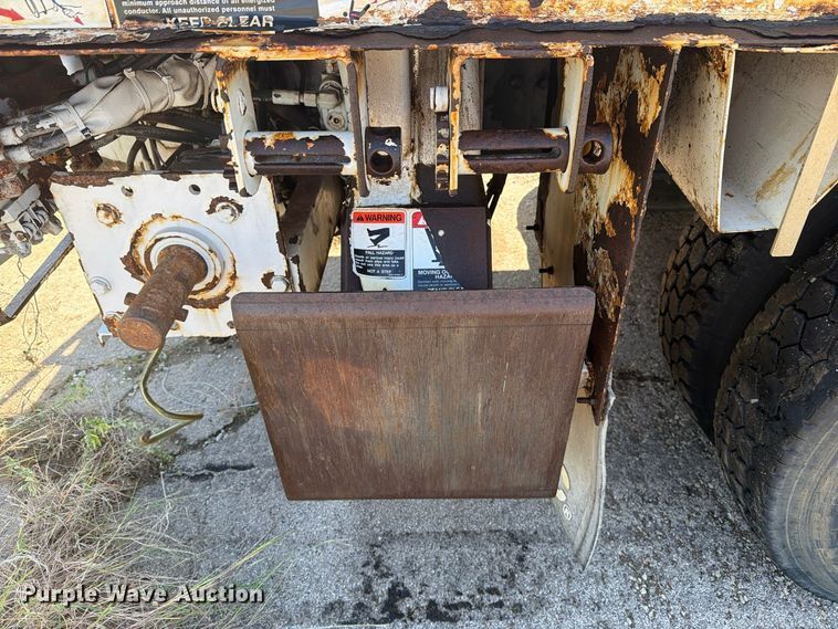 image for item FM8006 2011 Freightliner M2 digger derrick truck