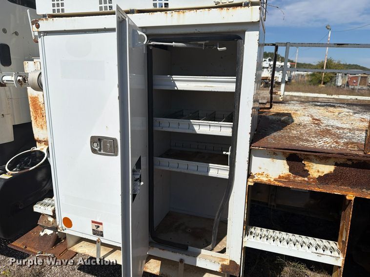 image for item FM8006 2011 Freightliner M2 digger derrick truck