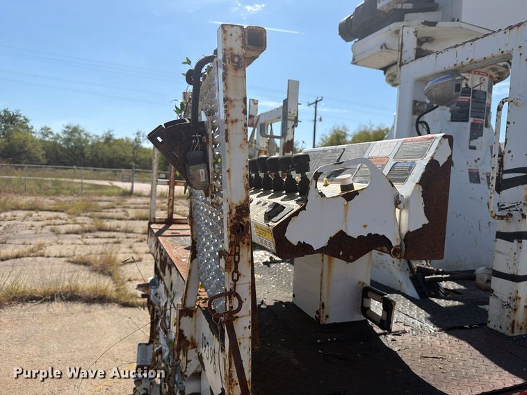 image for item FM8006 2011 Freightliner M2 digger derrick truck