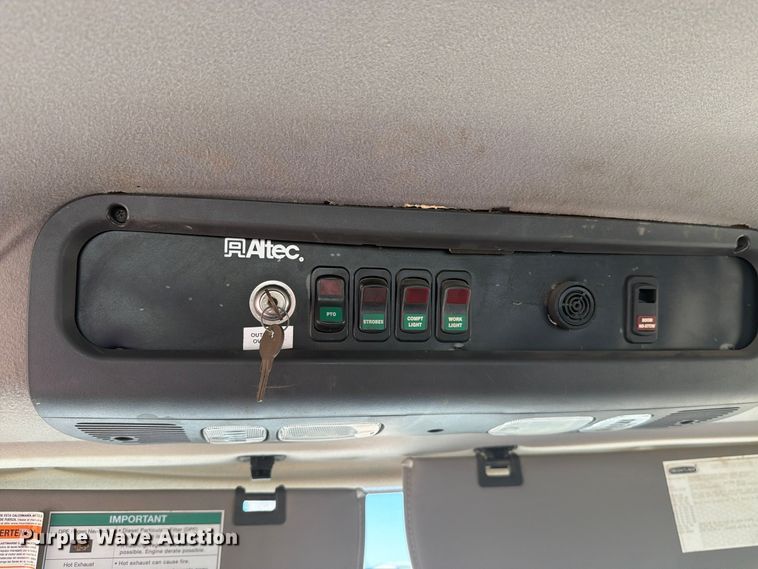 image for item FM8006 2011 Freightliner M2 digger derrick truck