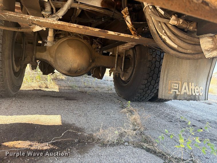 image for item FM8006 2011 Freightliner M2 digger derrick truck