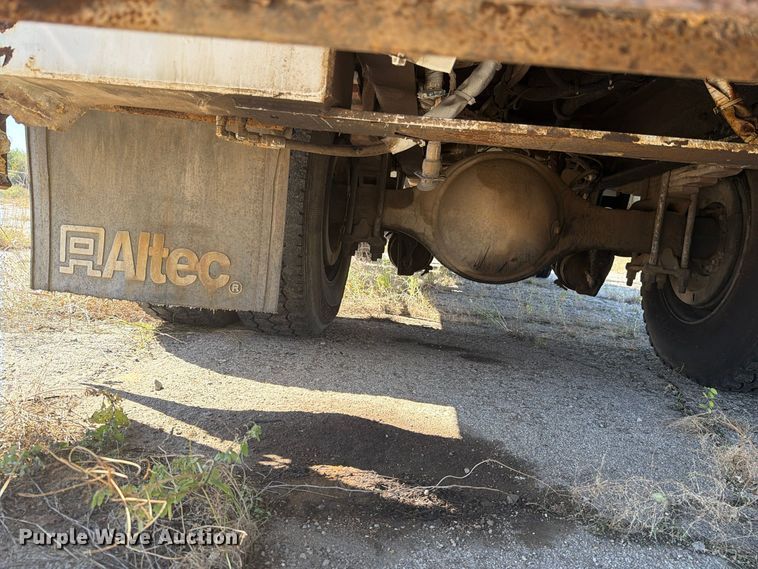image for item FM8006 2011 Freightliner M2 digger derrick truck