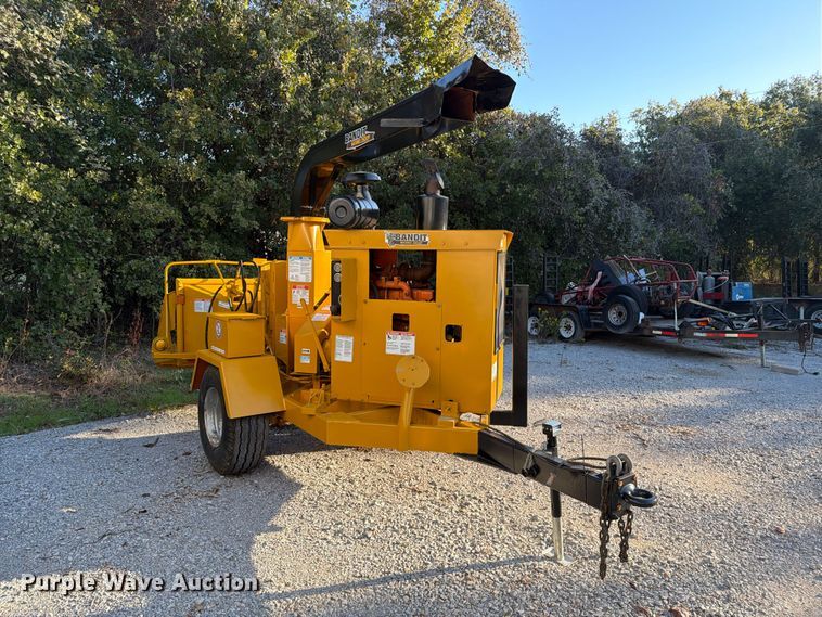 image for item FM8011 Bandit 200 wood chipper