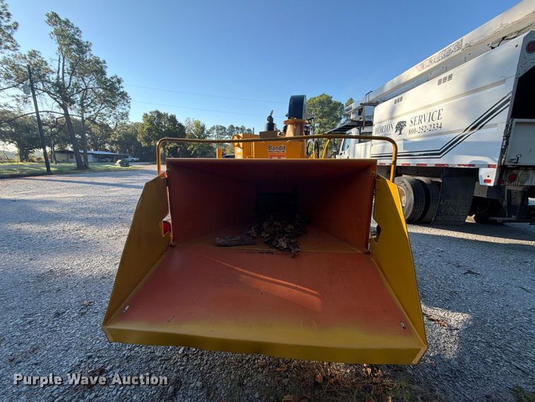 image for item FM8011 Bandit 200 wood chipper