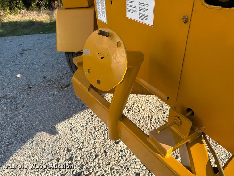 image for item FM8011 Bandit 200 wood chipper