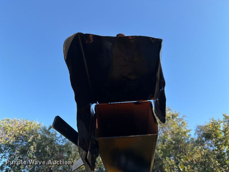 image for item FM8011 Bandit 200 wood chipper