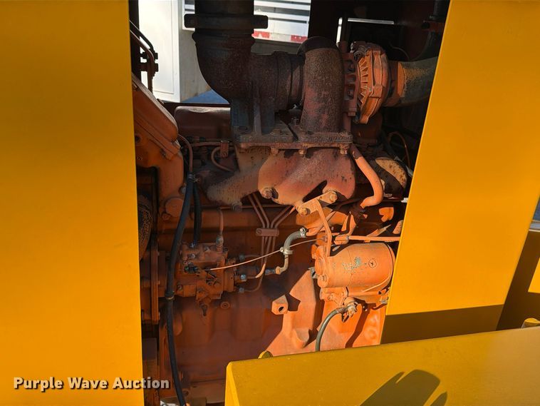 image for item FM8011 Bandit 200 wood chipper
