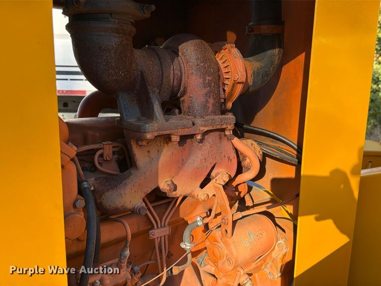 image for item FM8011 Bandit 200 wood chipper