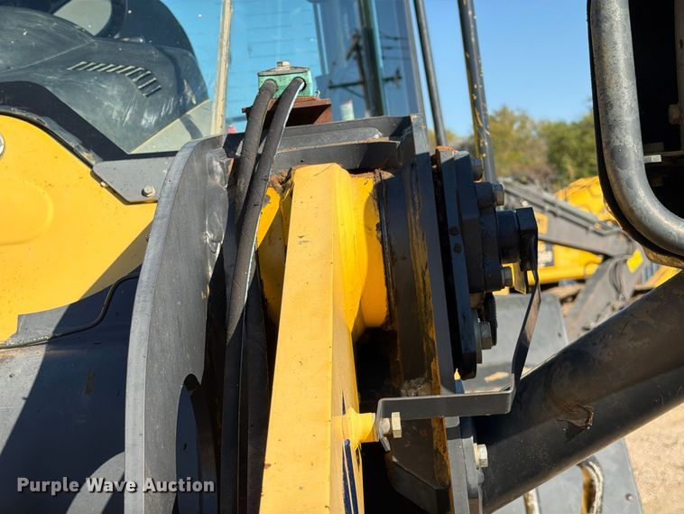 image for item FM8013 2014 Komatsu WA270-7 wheel loader