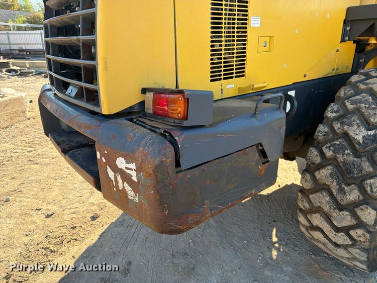 image for item FM8013 2014 Komatsu WA270-7 wheel loader