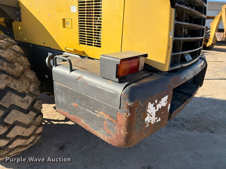 image for item FM8013 2014 Komatsu WA270-7 wheel loader
