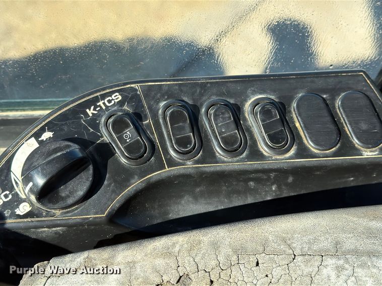 image for item FM8013 2014 Komatsu WA270-7 wheel loader