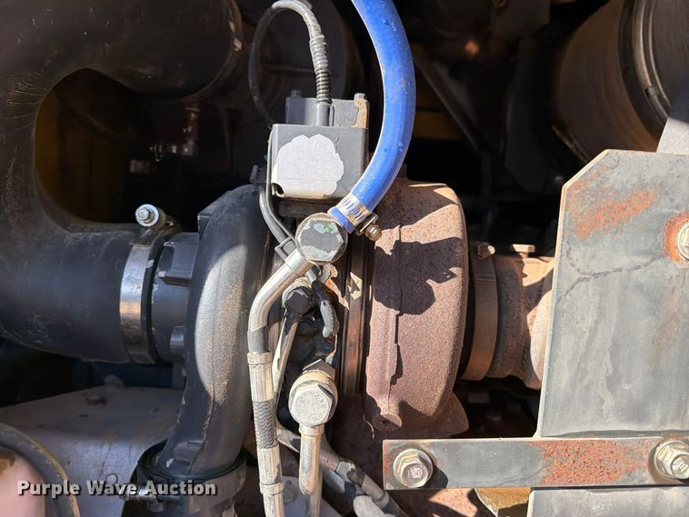 image for item FM8013 2014 Komatsu WA270-7 wheel loader