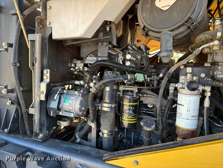 image for item FM8013 2014 Komatsu WA270-7 wheel loader