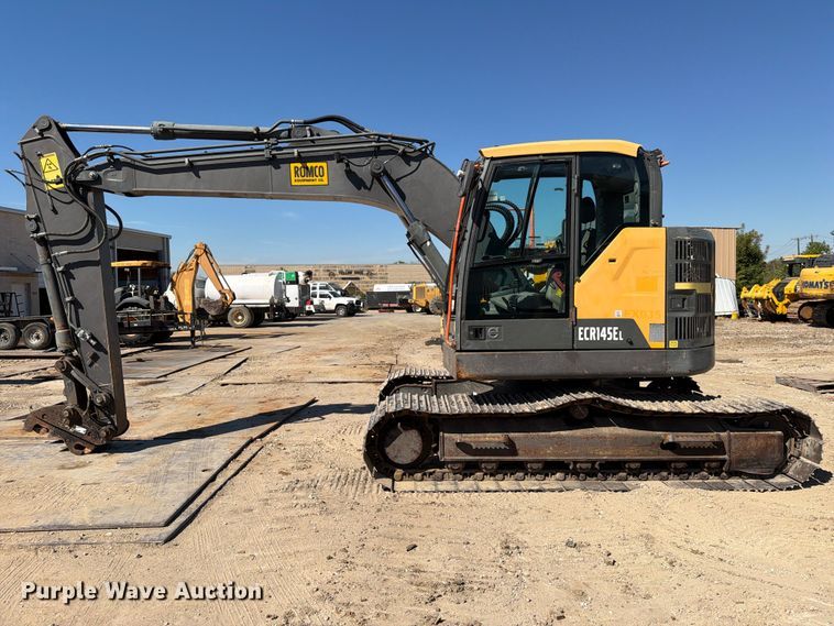 image for item FM8014 2017 Volvo ECR145EL excavator