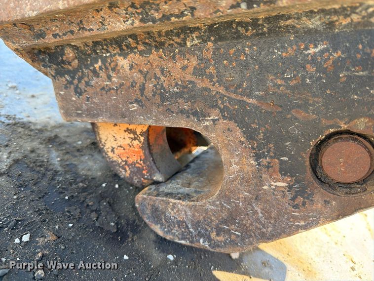 image for item FM8014 2017 Volvo ECR145EL excavator
