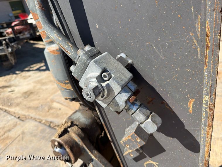 image for item FM8014 2017 Volvo ECR145EL excavator