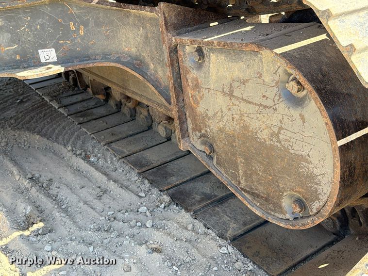 image for item FM8014 2017 Volvo ECR145EL excavator