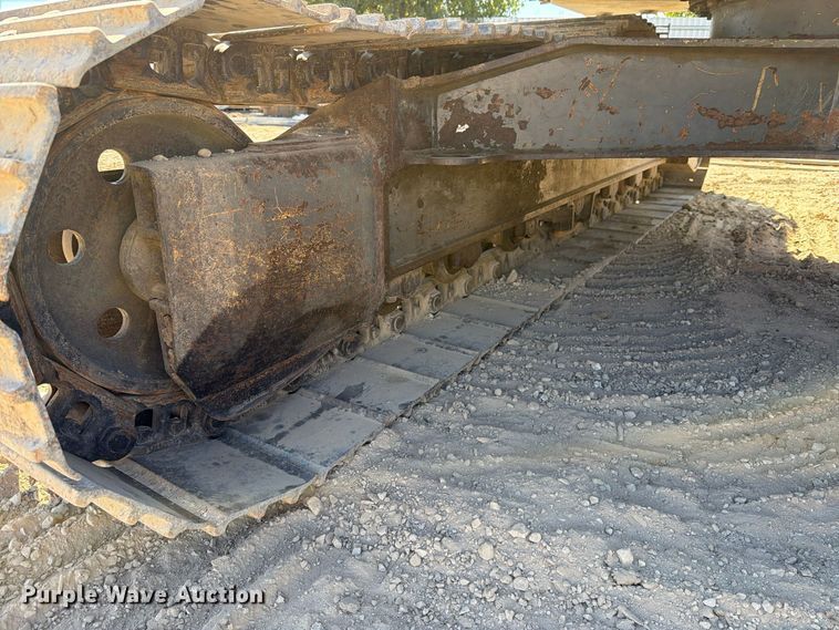 image for item FM8014 2017 Volvo ECR145EL excavator